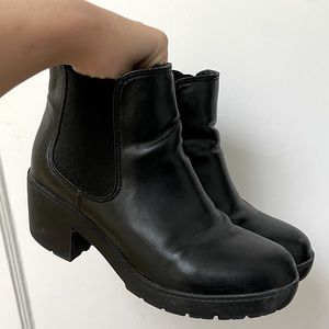 Steve Madden Leather Chelsea Booties